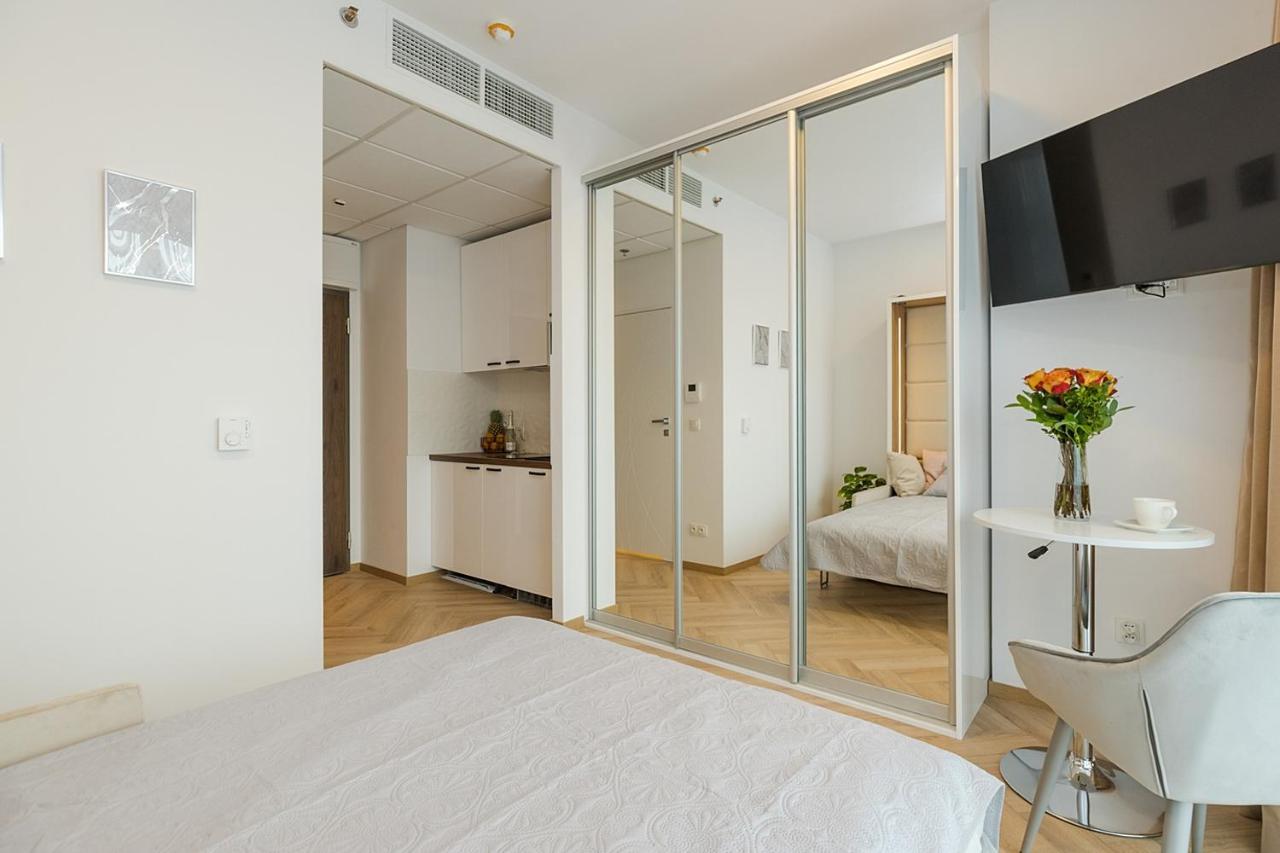 Kasprzaka 29 - Bezplatny Parking - Free Parking - Piekny Widok Na Centrum Miasta - Duzy Balkon - Smart Tv 55 Cali - Wifi - Better Rental Varšava Exteriér fotografie